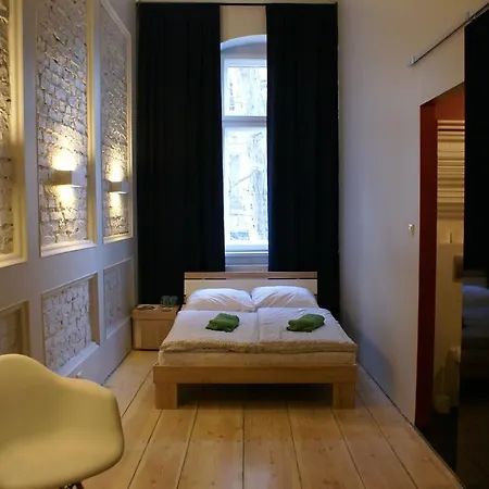 Tenement House Hostel Poznaň
