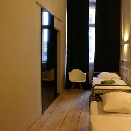 Tenement House Hostel Poznaň