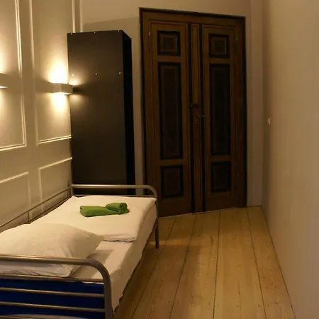 Hostel Tenement House Poznaň